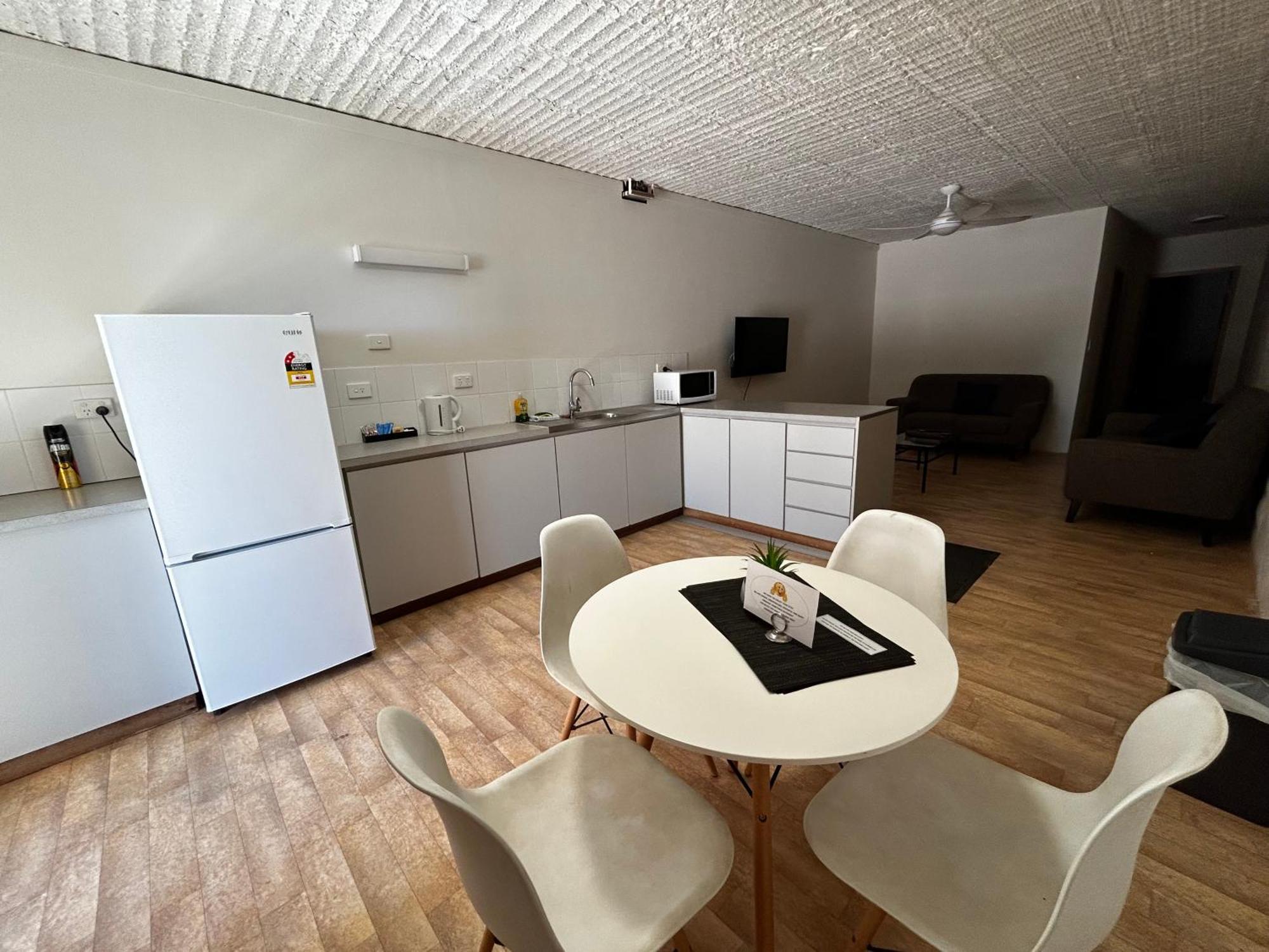 Desert View Apartments Coober Pedy Εξωτερικό φωτογραφία