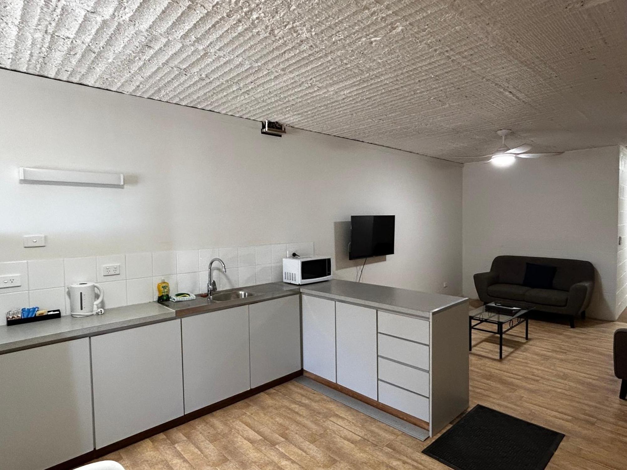Desert View Apartments Coober Pedy Εξωτερικό φωτογραφία