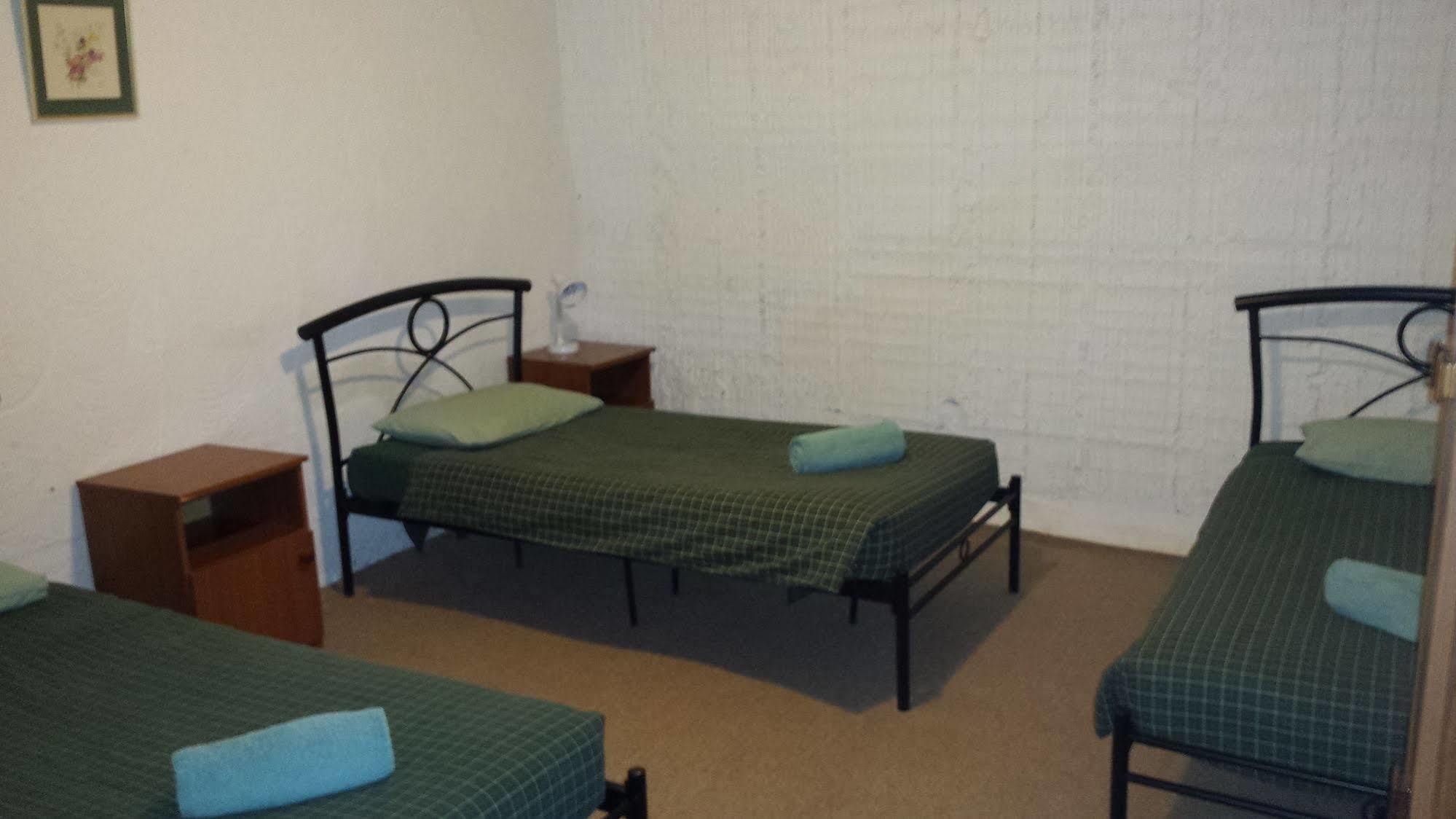 Desert View Apartments Coober Pedy Εξωτερικό φωτογραφία