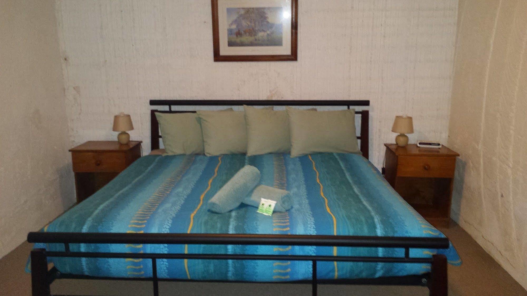 Desert View Apartments Coober Pedy Εξωτερικό φωτογραφία